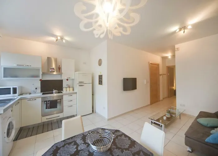 Bm1 - Blue Marine Apartment